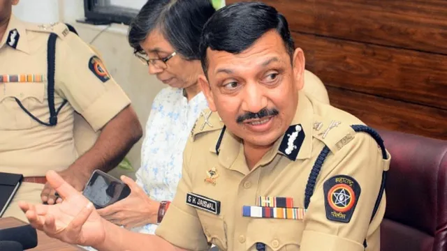 ଫୋନ୍‌ ଟ୍ୟାପିଂ ଡାଟା ‘ଲିକ୍‌’ ମାମଲା: ସିବିଆଇ ମୁଖ୍ୟଙ୍କୁ ସମନ ଜାରି କଲା ମୁମ୍ବାଇ ପୁଲିସ୍‌