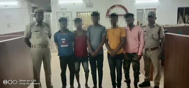 ପୁଲିସ୍‌ କବଜାରେ ଆନ୍ଧ୍ର-ଓଡିଶା ଡକାୟତ ଗ୍ୟାଙ୍ଗ: ୫ ଗିରଫ, ଚୋରି କାର ଜବତ