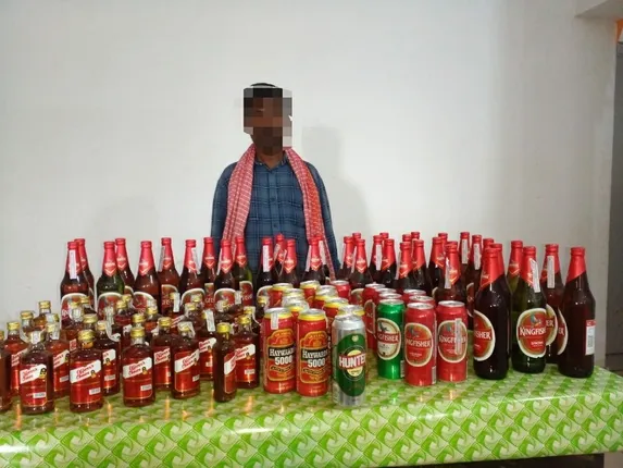 ୫୬ ଲିଟର ବିଦେଶୀ ମଦ ଜବତ, ଜଣେ ଗିରଫ