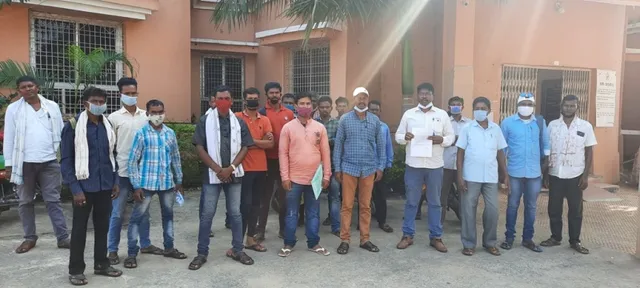 ଉଡୁପା ପଞ୍ଚାୟତରେ ମନରେଗା ଏବଂ ଉନ୍ନତିମୂଳକ କାର୍ଯ୍ୟରେ ଦୁର୍ନୀତି ଅଭିଯୋଗ, ଜିଲ୍ଲାପାଳ ଓ ବିଡିଓଙ୍କୁ ଭେଟିଲେ ଗ୍ରାମବାସୀ