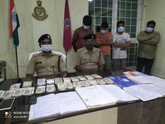 ଜୁଆ ଖେଳ ଉପରେ ଚଢଉ: ୨୫ ଜୁଆଡି ଗିରଫ, ଲକ୍ଷାଧିକ ଟଙ୍କା ଜବତ