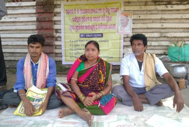 ଦୁଆନପାଲି ଆବାସ ଯୋଜନା ଘର ଭାଙ୍ଗିବା ଘଟଣା: ‘ପ୍ରତିଶ୍ରୁତି ପାଉଛୁ, ଜମି ଓ ଘର ପାଉନୁ’