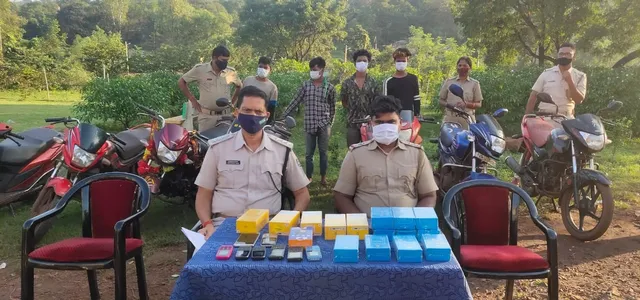 ପୃଥକ ଚୋରି ଘଟଣାରେ ୪ ଗିରଫ; ୭ ମୋଟରସାଇକେଲ ସହ ୨୪ଟି ମୋବାଇଲ ଜବତ