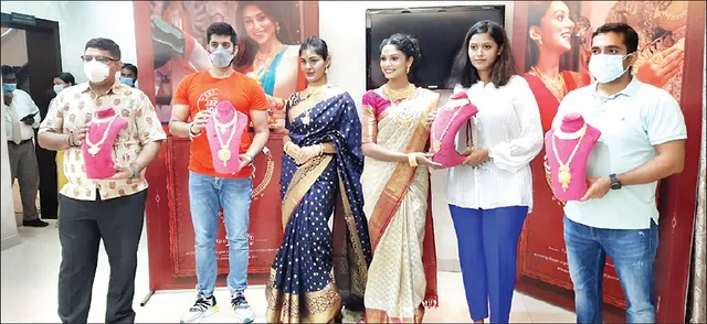 ତନିସ୍କର ପୂଜା ଅଳଙ୍କାର ସମ୍ଭାର ‘ସାଜ୍‌’