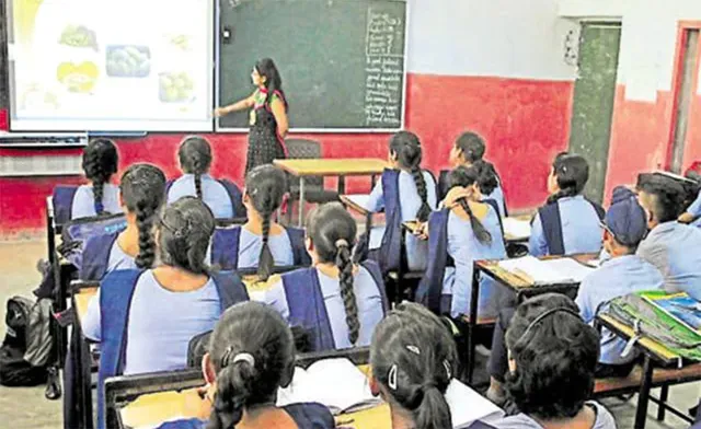 ଶିଶୁ ଦିବସରେ ଶିଶୁଙ୍କୁ ଦିଆଯିବ ଉପହାର: ସ୍ମାର୍ଟ ସ୍କୁଲରେ ପଢ଼ିବେ