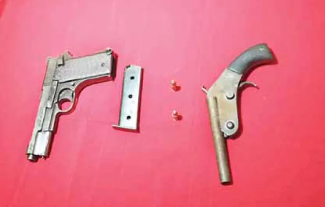 ନିର୍ବାଚନ ସମୟରେ ବନ୍ଧୁକ କାରବାର: ମିଳିଛି ୯୮ଟି ମୁଙ୍ଗେର ବନ୍ଧୁକ