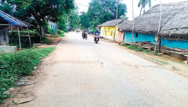 ରଣପୁର-ରାଜସୁନାଖଳାର ୧୩ କି.ମି ରାସ୍ତା ମଧ୍ୟରେ ୨୩ଟି ହମ୍ପ୍‌ସ