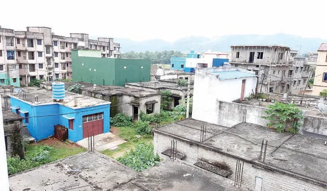 ଅସାମାଜିକଙ୍କ ଆଡ଼ାସ୍ଥଳୀ ପାଲଟିଛି ହାଉସିଂ ବୋର୍ଡ କଲୋନି