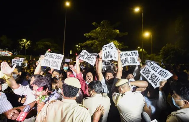 ସିବଲଙ୍କ ଘର ବାହାରେ ଆନ୍ଦୋଳନ ମାମଲା: କଡ଼ା ସମାଲୋଚନା କଲେ ବରିଷ୍ଠ ନେତା