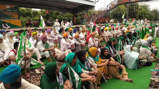 ରେଳ ରୋକ ପ୍ରଭାବ: ୫୦ଟି ଟ୍ରେନ ଚଳାଚଳ ବାଧାପ୍ରାପ୍ତ, ଅଜୟ ମିଶ୍ରାଙ୍କ ଇସ୍ତଫା ଦାବି କଲେ ରାକେଶ ଟିକାୟତ