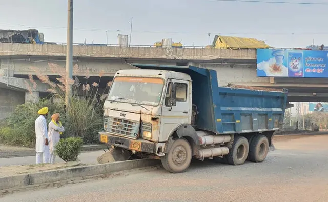 ହରିୟାଣା ପ୍ରତିବାଦସ୍ଥଳରେ ୩ଜଣ ମହିଳା ଚାଷୀଙ୍କ ଉପରେ ଚଢ଼ିଗଲା ଟ୍ରକ୍‌