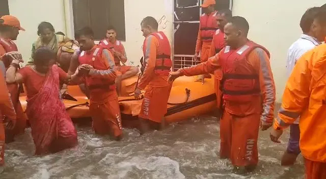 ଉତ୍ତରାଖଣ୍ଡ ବନ୍ୟା : ମୃତ୍ୟୁସଂଖ୍ୟା ୬୪ ଛୁଇଁଲା