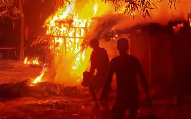 ଏକାଧିକ ସ୍ଥାନରେ ଅଗ୍ନିକାଣ୍ତ ଘଟି ୩ ଦୋକାନ ସମେତ ୩ ଘର ଜଳିଗଲା