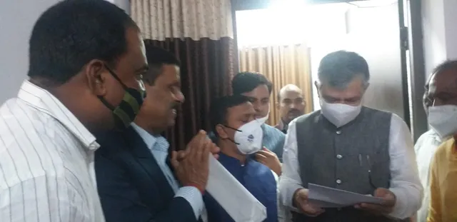 ରାଉରକେଲାରେ ରେଳ ଡିଭିଜନ ନେଇ କେନ୍ଦ୍ର ରେଳମନ୍ତ୍ରୀଙ୍କୁ ସ୍ମାରକପତ୍ର