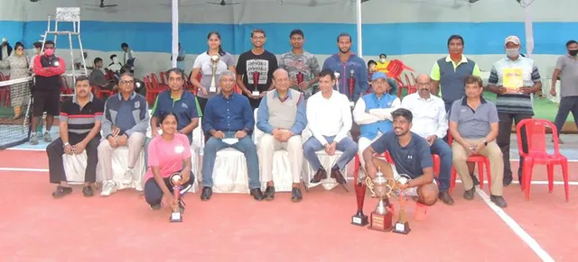 ଓଡ଼ିଶା ଓପନ୍‌: କବୀରଙ୍କୁ ୨ ଟ୍ରଫି