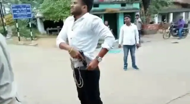 ପିଏସ୍‌ଓଙ୍କ ପିସ୍ତଲ ପ୍ରଦର୍ଶନ, ଅତାବିରାରେ ଉତ୍ତେଜନା