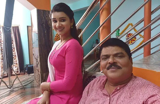 ଆଉ ଜଣେ ବାପା: ବାପାଙ୍କ ଚରିତ୍ରରେ ଅଭିନୟ କରୁଛନ୍ତି ବିନୋଦ