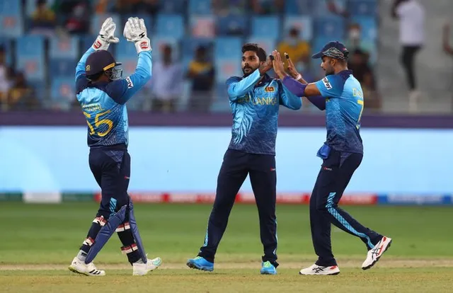 ଟି-୨୦ ବିଶ୍ବକପ୍ : ଟସ ଜିତି ବୋଲିଂ ନିଷ୍ପତ୍ତି ନେଲା ଶ୍ରୀଲଙ୍କା