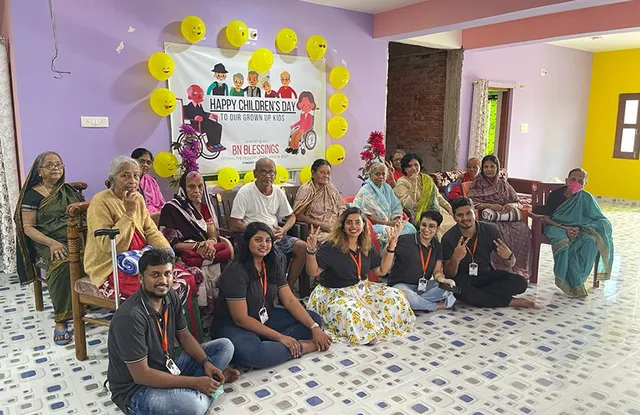 ସାଇ କ୍ରିଷ୍ଣା ଓଲ୍ଡ ଏଜ୍ ହୋମ୍‌ରେ ଶିଶୁ ଦିବସ