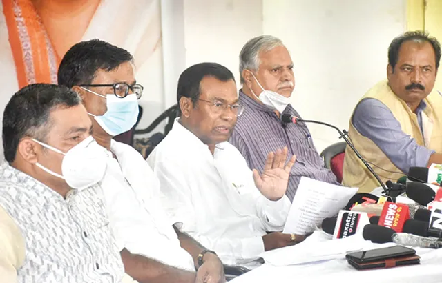 ଲୋକସଭା ନୁହେଁ ବିଧାନସଭା ନିର୍ବାଚନ ଲଢ଼ିପାରନ୍ତି ଭକ୍ତ!