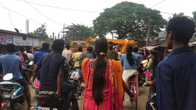 ମଙ୍ଗଳପୁର ବଜାରରେ ଟ୍ରାଫିକ୍ ସମସ୍ୟା ବୃଦ୍ଧି, ନିର୍ମାଣାଧୀନ ବାଇପାସ୍ ରାସ୍ତା ସମ୍ପୂର୍ଣ୍ଣ କେବେ?