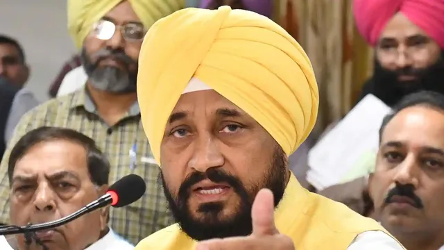 ପୁଣି ବଦଳିଲେ ପୁଲିସ୍ ଡିଜି : ପଞ୍ଜାବରେ ଚାଲିଛି କ'ଣ? ୧୦୦ ଦିନ ଭିତରେ ଆସିଲେଣି ୩ ପୁଲିସ ମୁଖ୍ୟ