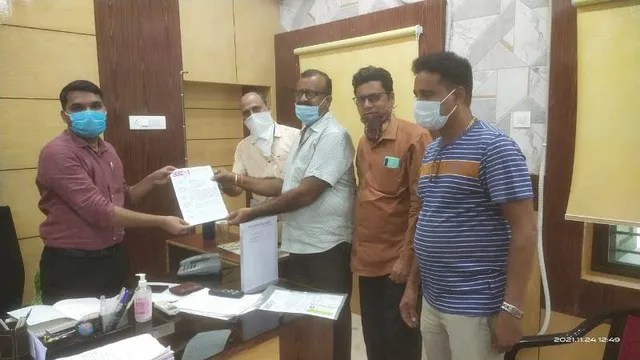 ଆମାଜନ୍ ବିରୋଧରେ ଉପଜିଲ୍ଲାପାଳଙ୍କୁ ବ୍ୟବସାୟୀ ସଂଘର ଦାବିପତ୍ର