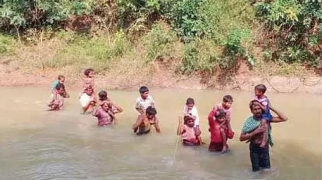 ପୋଲ ନାହିଁ ବୋଲି ଏହି ଯନ୍ତ୍ରଣା!!!