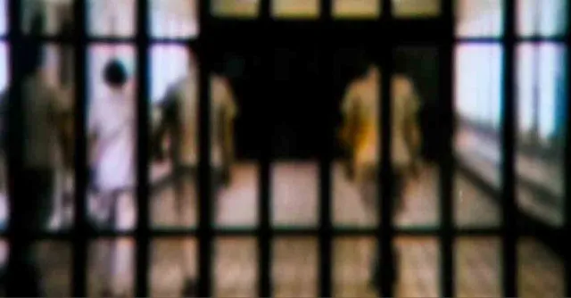 ହାଇକୋର୍ଟରେ ଜେଲ୍‌ ସଂସ୍କାର ମାମଲା: ସବୁ ଜେଲ୍‌ରେ କ୍ଷମତାରୁ ଅଧିକ କଏଦୀ