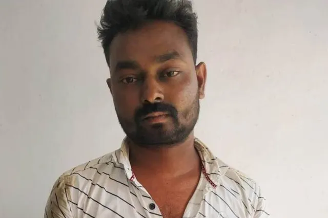 ବାଇକ ସହ ୨୦ କିଲୋ ଗଞ୍ଜେଇ ଜବତ, ଜଣେ ଗିରଫ, ୨ ଚମ୍ପଟ