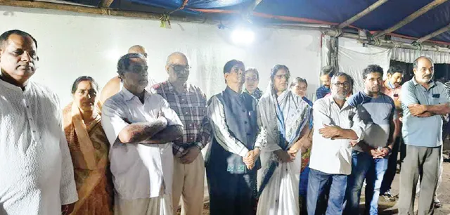 କିଶୋରଙ୍କୁ ଶ୍ରଦ୍ଧାଞ୍ଜଳି: ପରିବାରବର୍ଗଙ୍କୁ ଭେଟିଲେ ଖଣ୍ଡପଡ଼ା ବିଧାୟକ