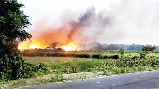 ଜମି ବିବାଦରୁ ତୁମୁଳକାଣ୍ଡ: ଫୁଟିଲା ୨୦ ରାଉଣ୍ଡ୍‌ ଗୁଳି, ଶହେ ବୋମା