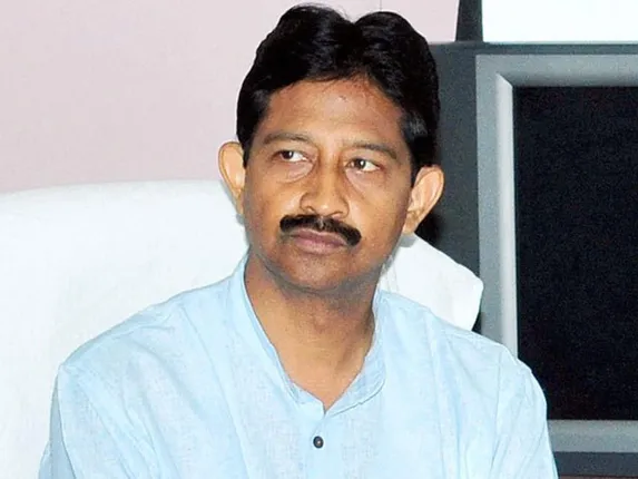 ଟିଏମ୍‌ସିରେ ଯୋଗ ଦେଲେ ରାଜୀବ ବାନାର୍ଜୀ