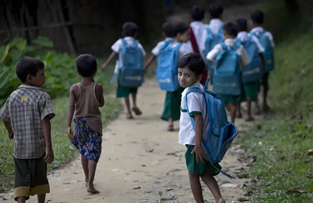 କରୋନା ବେଳେ ପାଠ ଛାଡ଼ିଛନ୍ତି ପିଲା: ସ୍କୁଲକୁ ଫେରାଇ ଆଣିବାକୁ ତିନି ବିଭାଗକୁ ନିର୍ଦେଶ