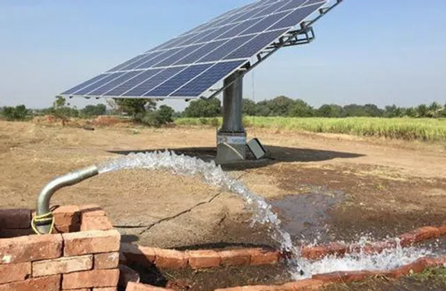 ନୟାଗଡ଼ରେ ସୋଲାର ପାଣି ପମ୍ପ୍‌ କେଳେଙ୍କାରୀ: ଅଧ୍ୟକ୍ଷାଙ୍କ ସ୍ୱାମୀ ଅର୍ଥ ହଡ଼ପ କରିବା ଅଡ଼ୁଆ ବଢ଼ୁଛି