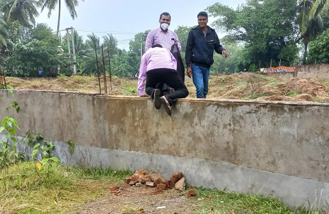 ପାଚେରି ଡେଇଁଲେ ଆଦର୍ଶ ବିଦ୍ୟାଳୟ