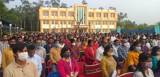 ଏଫ୍‌ଏମ୍‌ ବିଶ୍ବବିଦ୍ୟାଳୟରେ ବିଦ୍ୟାର୍ଥୀ ସମାବେଶ