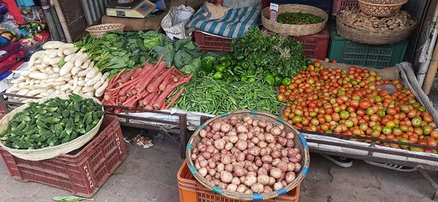 ଅସହ୍ୟ କଲା ପରିବା ଦର: ପୋଟଳ ୮୦କୁ ଶିମ୍ବ ୬୦