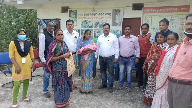 ହସ୍ପିଟାଲରୁ ଚୋରି ଶିଶୁକନ୍ୟା ଉଦ୍ଧାର ଘଟଣା: ଶିଶୁ ମଙ୍ଗଳ ସମିତିର ଐତିହାସିକ ପଦକ୍ଷେପ ଯୋଗୁଁ ମା’ କୋଳକୁ ଫେରିଲା ଶିଶୁ