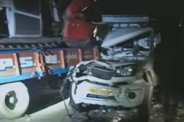 ଟ୍ରାକ୍ଟର ଓ ପିକଅପ ମୁହାମୁହିଁ ଧକ୍କା: ୫ ଆହତ, ୩ ଗୁରୁତର ବୁର୍ଲା ସ୍ଥାନାନ୍ତର