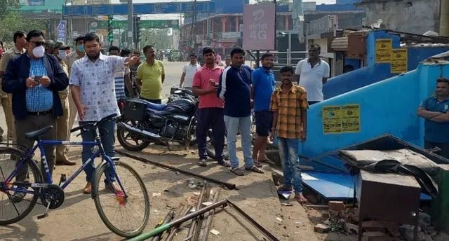 ବୌଦ୍ଧ: ଜାତୀୟ ରାଜପଥରୁ ଜବରଦଖଲ ଉଚ୍ଛେଦ ଆରମ୍ଭ, ଏନ୍‌ଏସିର ଦ୍ୱିତଳ ଦୋକାନଘର ସିଢ଼ି ବି ଚିହ୍ନଟ ହେଲା