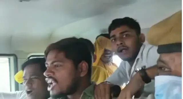 ମୁଖ୍ୟମନ୍ତ୍ରୀଙ୍କ ଗସ୍ତକୁ ବିରୋଧ କରି ହିଞ୍ଜିଳିକାଟୁ ଆରଏମସି ଛକରେ ଯୁବ କଂଗ୍ରେସର ବିକ୍ଷୋଭ