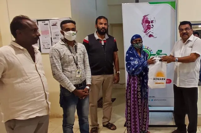 କ୍ୟାନସର ପୀଡ଼ିତା ମହିଳାଙ୍କୁ ସହାୟତାର ହାତ ବଢ଼ାଇଲା ଓଡ଼ିଶା-ମୋ ପରିବାର