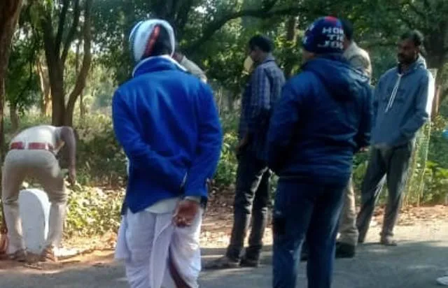 ମାଇଲ୍‌ ଖୁଣ୍ଟରେ ଛେଚି ଯୁବକଙ୍କୁ ନିର୍ମମ ହତ୍ୟା! ମୁହଁ ବିକୃତ, ମିଳିନି ପରିଚୟ