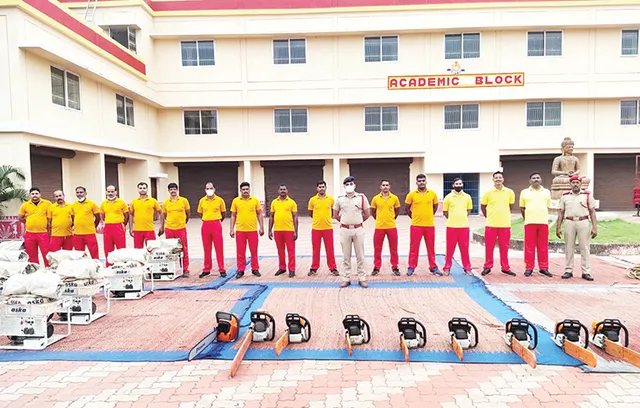 ବାତ୍ୟା ‘ଜଓ୍ୱାଦ’ ମୁକାବିଲା ପାଇଁ ଉପକରଣ ସହ ଅଗ୍ନିଶମ ବାହିନୀ ପ୍ରସ୍ତୁତ