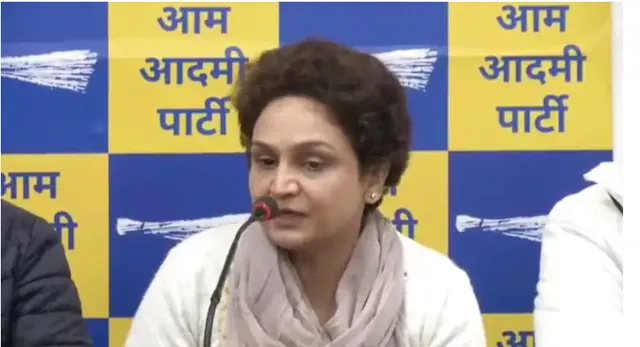 ଆମ ଆଦମୀ ପାର୍ଟିରେ ସାମିଲ ହେଲେ ପୂର୍ବତନ କ୍ରିକେଟର ବୀରେନ୍ଦ୍ର ସେହୱାଗଙ୍କ ଭଉଣୀ