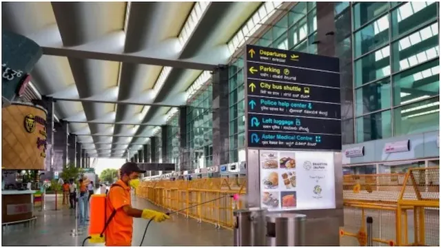 ବେଙ୍ଗାଲୁରୁରେ ପହଞ୍ଚିଥିବା ୧୦ ଆଫ୍ରିକୀୟ ନାଗରିକଙ୍କ ପତ୍ତା ମିଳୁନି, ପ୍ରଶାସନକୁ ଘାରିଲା ଓମିକ୍ରନ ସଂକ୍ରମଣ ବଢ଼ିବାର ଭୟ