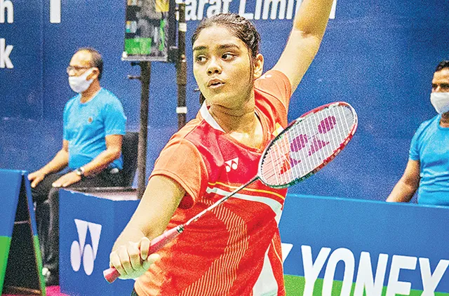 ବ୍ୟାଡମିଣ୍ଟନ୍ ପ୍ରତିଯୋଗିତା: ସେମିରେ ଶ୍ବେତପର୍ଣ୍ଣା