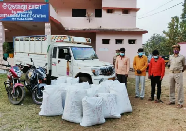 ୮୦୦ କିଲୋ ଗଞ୍ଜେଇ ଜବତ, ୩ ଗିରଫ