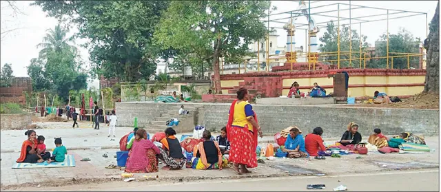 ବଢ଼ୁଛି ରାଜସ୍ଥାନୀ ବନ୍‌ଜାରାଙ୍କ ଉତ୍ପାତ: କବ୍‌ଜାରେ ପାର୍କିଂସ୍ଥଳ, ଦୂଷିତ ଦେବୀପାଦହରା ପୁଷ୍କରିଣୀ ପରିବେଶ